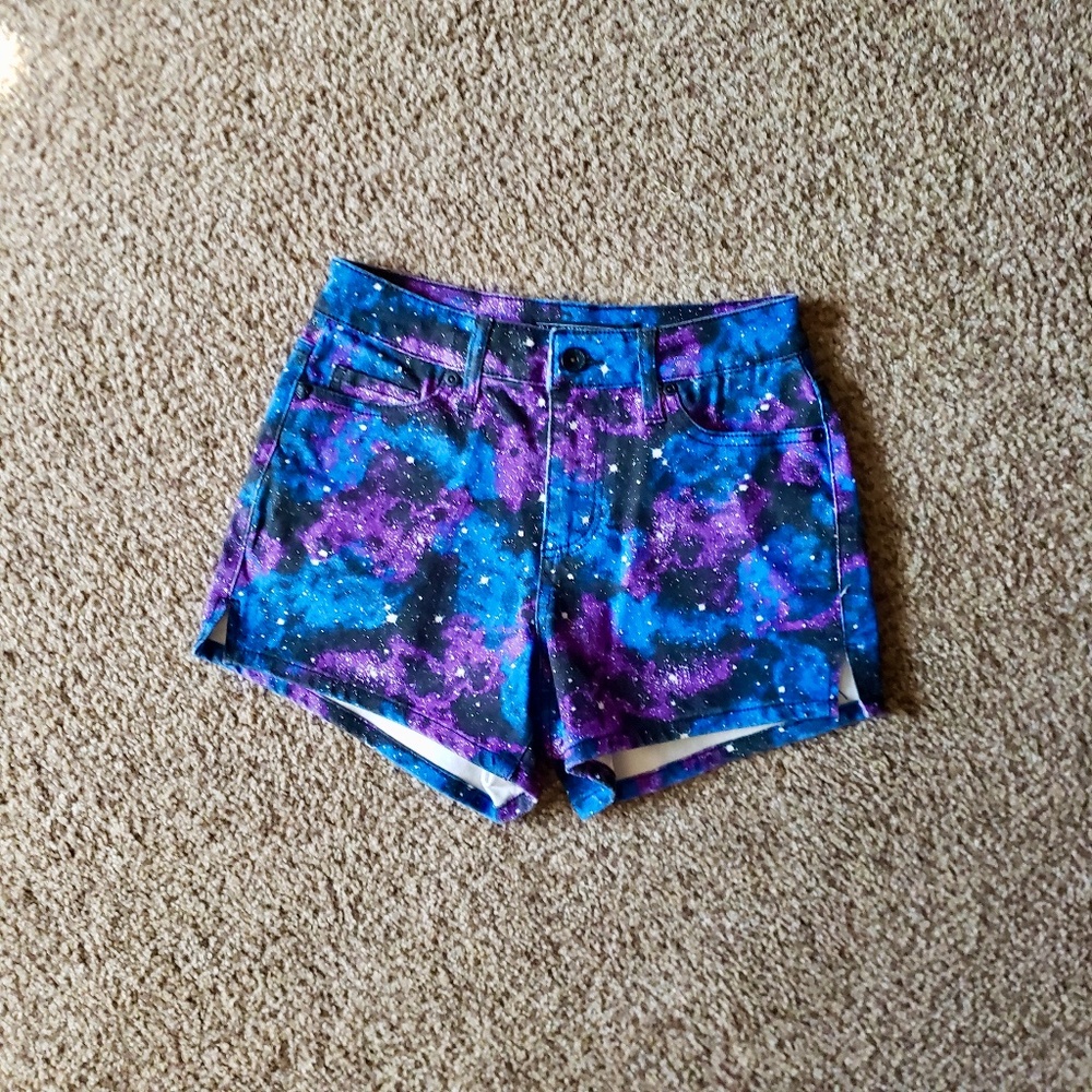Hot Topic Shorts